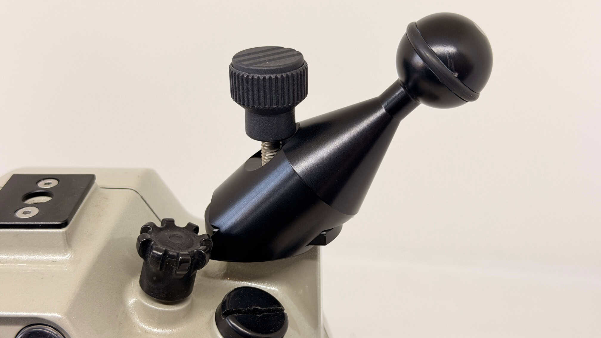 Ball Adapter